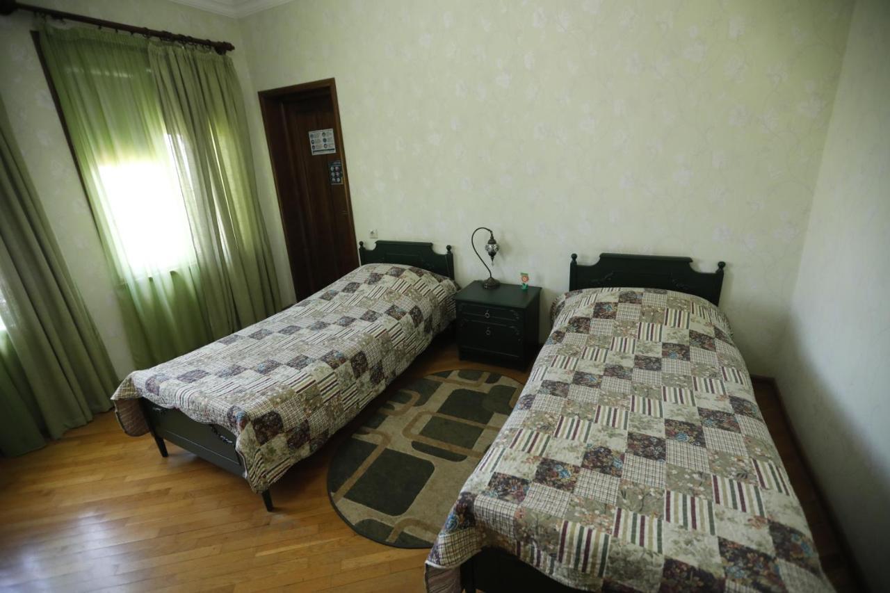 Casa De Khasia Zugdidi Esterno foto