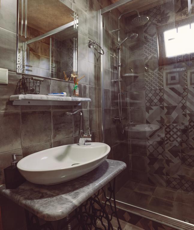 Casa De Khasia Zugdidi Esterno foto