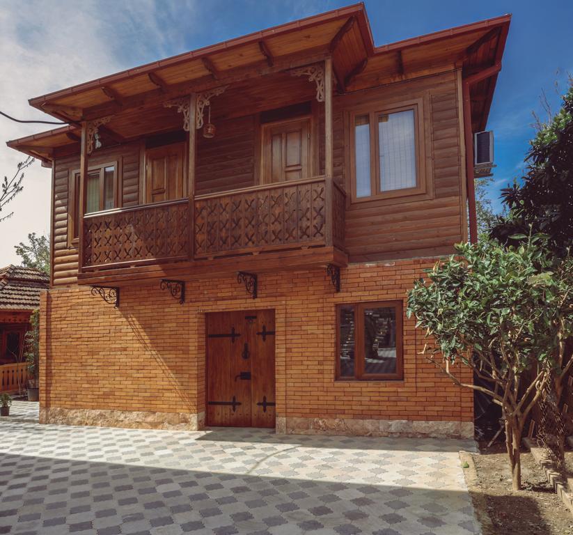 Casa De Khasia Zugdidi Esterno foto
